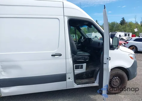 2023 Mercedes-Benz Sprinter 2500 High Roof 4-Cyl Diesel z USA, uszkodzony, nr VIN W1W4KCHY7PT122164